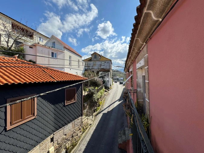 Quinta T6 para Venda em São Martinho de Mouros Foto 36