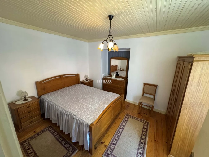 Quinta T6 para Venda em São Martinho de Mouros Foto 15