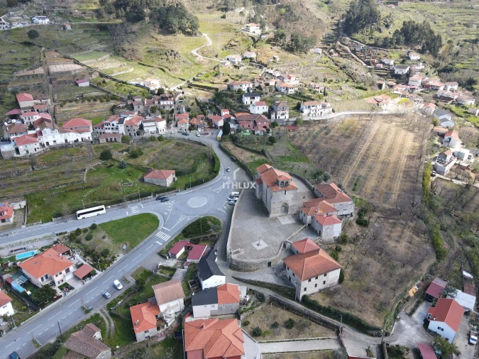 Quinta T6 para Venda em São Martinho de Mouros Foto 53