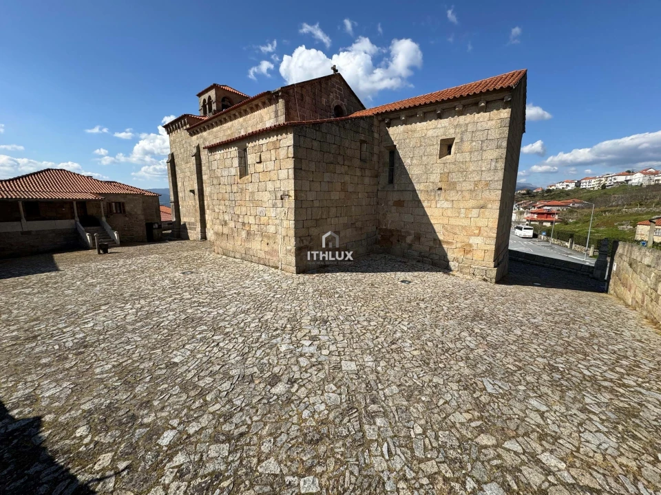 Quinta T6 para Venda em São Martinho de Mouros Foto 57