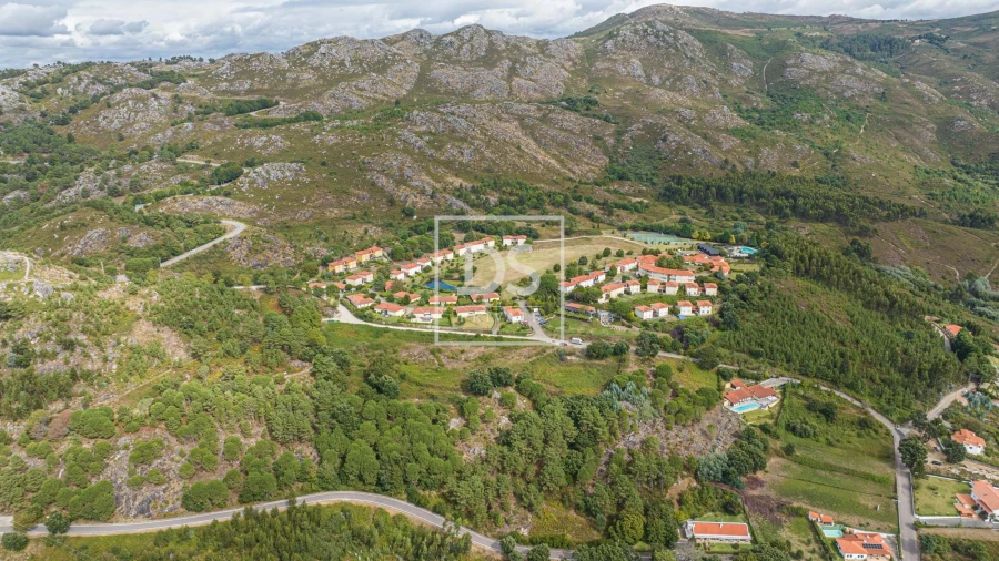 Terreno para Venda em Vila Nova de Cerveira e Lovelhe Foto 18