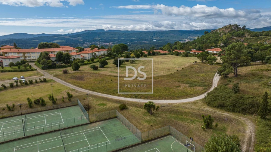 Terreno para Venda em Vila Nova de Cerveira e Lovelhe Foto 12