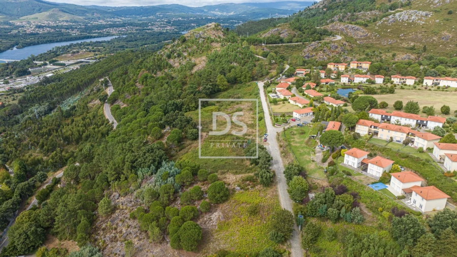 Terreno para Venda em Vila Nova de Cerveira e Lovelhe Foto 20