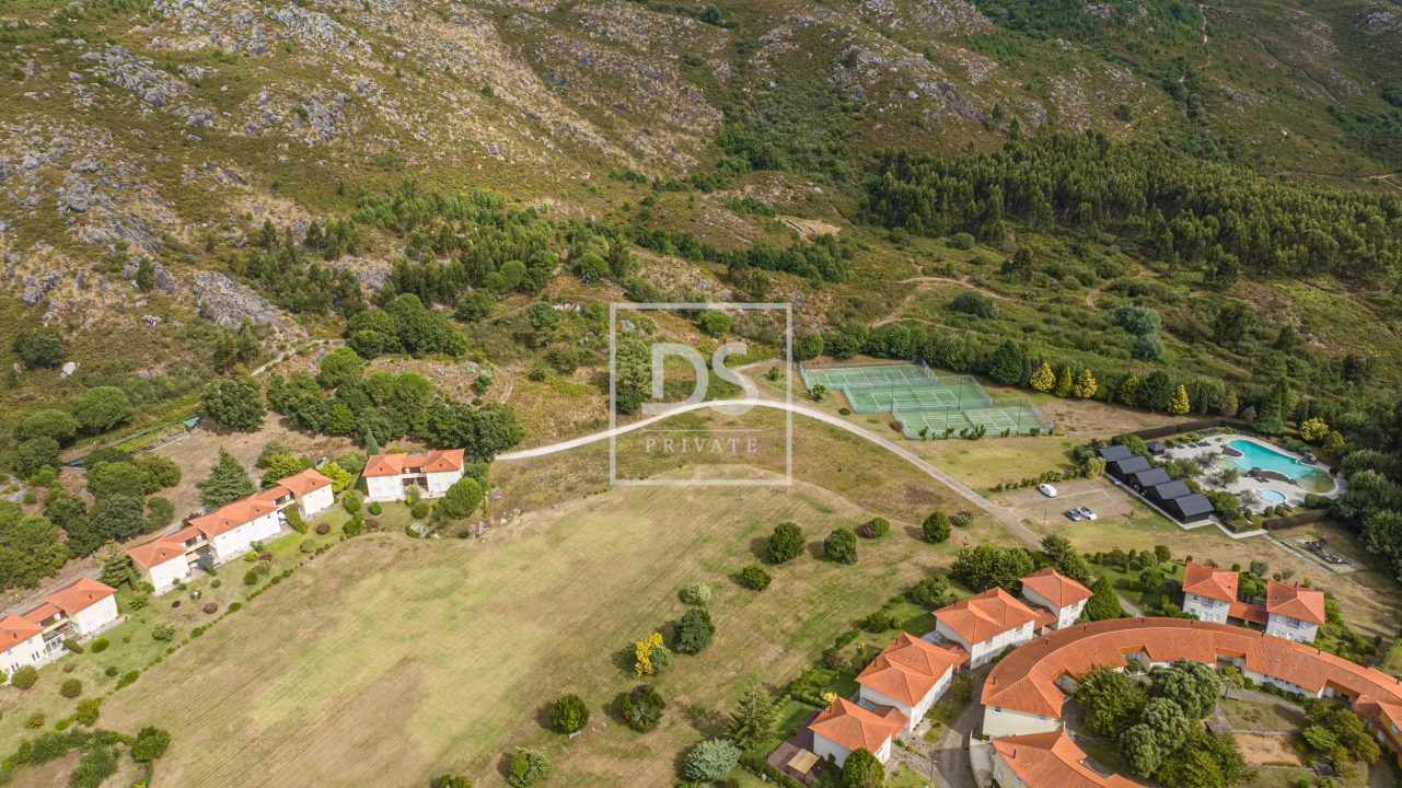 Terreno para Venda em Vila Nova de Cerveira e Lovelhe Foto 17
