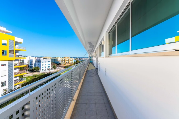 Apartamento T1 para Venda em Portimão Foto 23