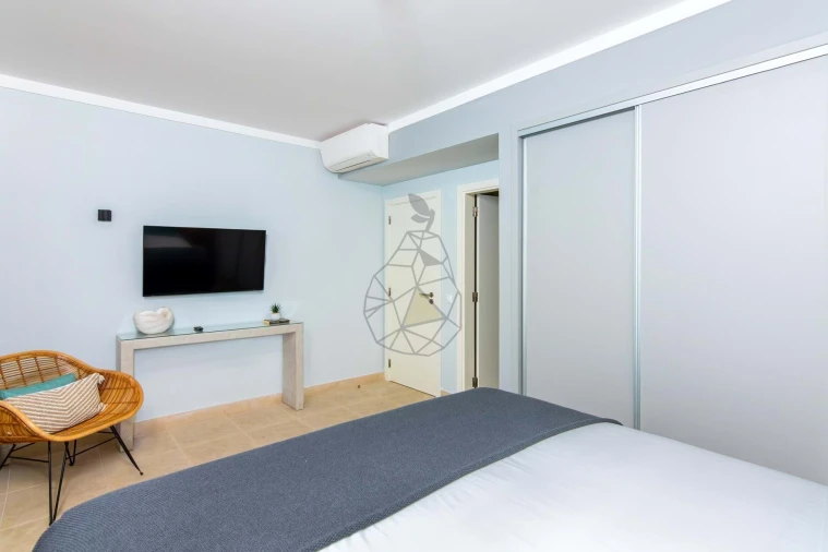Apartamento T1 para Venda em Portimão Foto 32