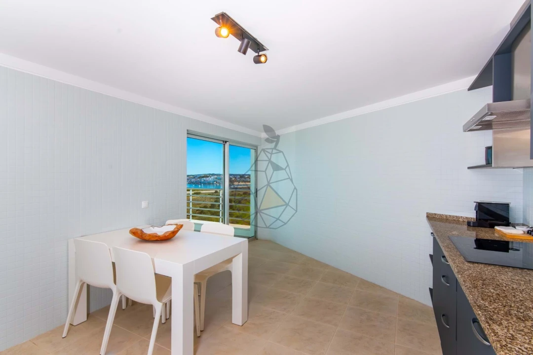 Apartamento T1 para Venda em Portimão Foto 24
