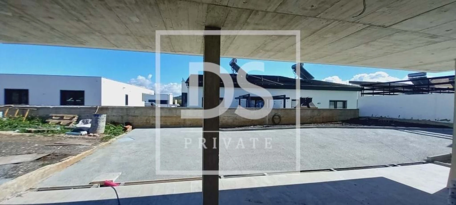 Moradia T4 para Venda em Igreja Nova e Cheleiros Foto 14