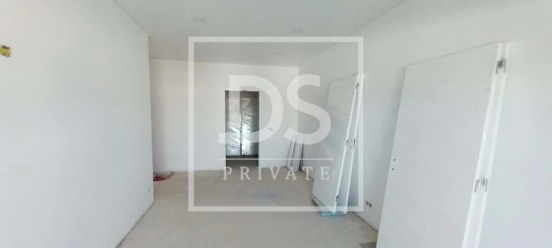 Moradia T4 para Venda em Igreja Nova e Cheleiros Foto 28