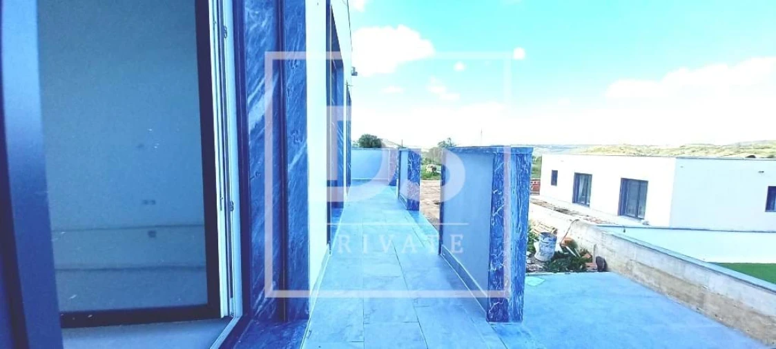 Moradia T4 para Venda em Igreja Nova e Cheleiros Foto 22