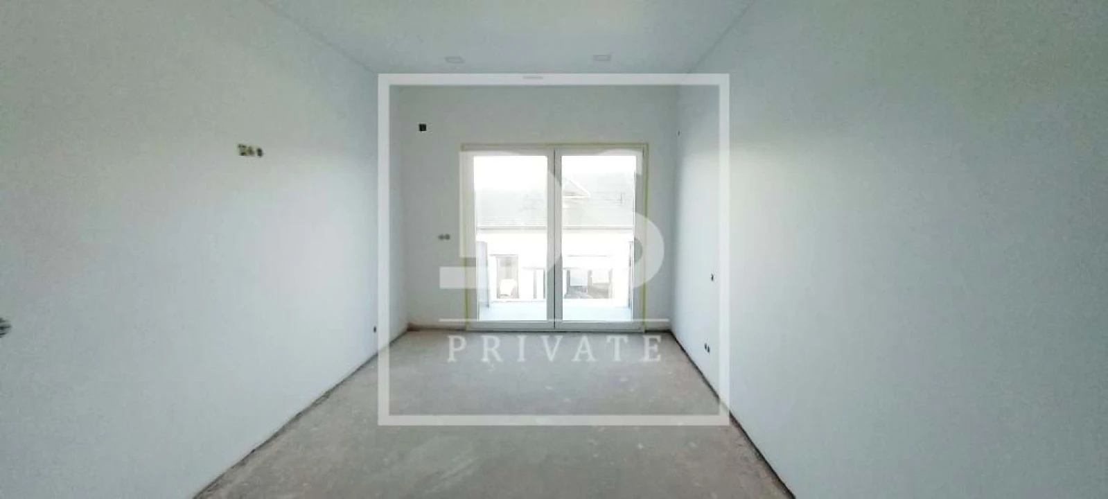 Moradia T4 para Venda em Igreja Nova e Cheleiros Foto 20