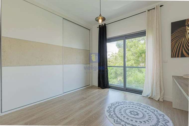 Moradia T4 para Venda em Santo Antonio da Charneca Foto 14