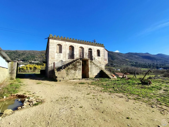 Quinta para Venda em Vilar de Nantes Foto 2