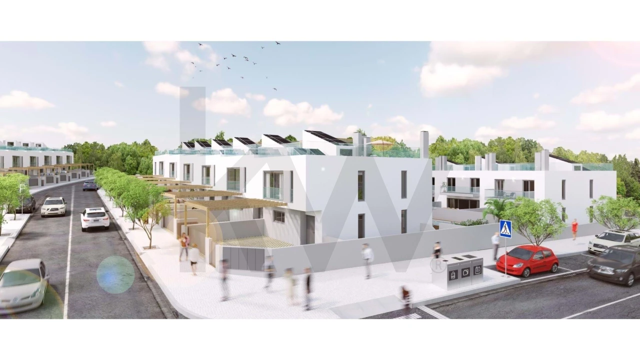 Moradia T4 para Venda em Montenegro Foto 7