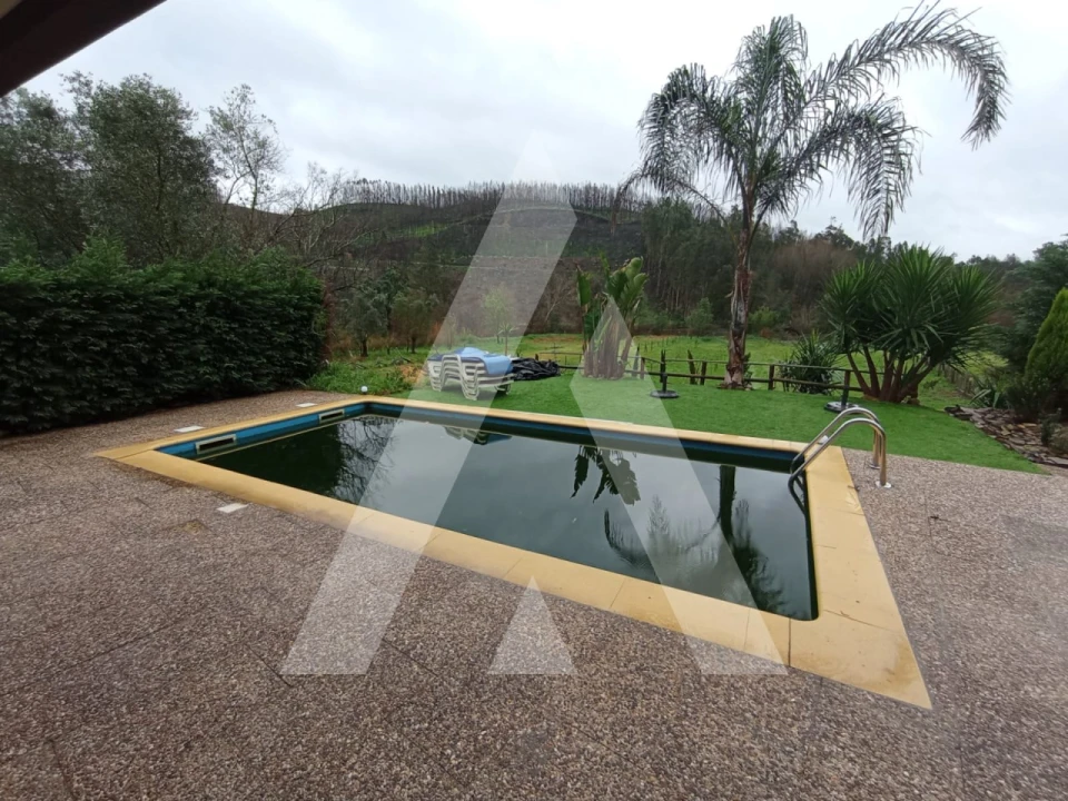 Moradia T4 para Venda em Macinhata do Vouga Foto 24