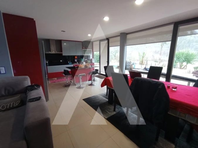 Moradia T4 para Venda em Macinhata do Vouga Foto 4