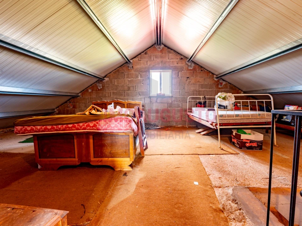 Moradia T4 para Venda em Castanheira Foto 21