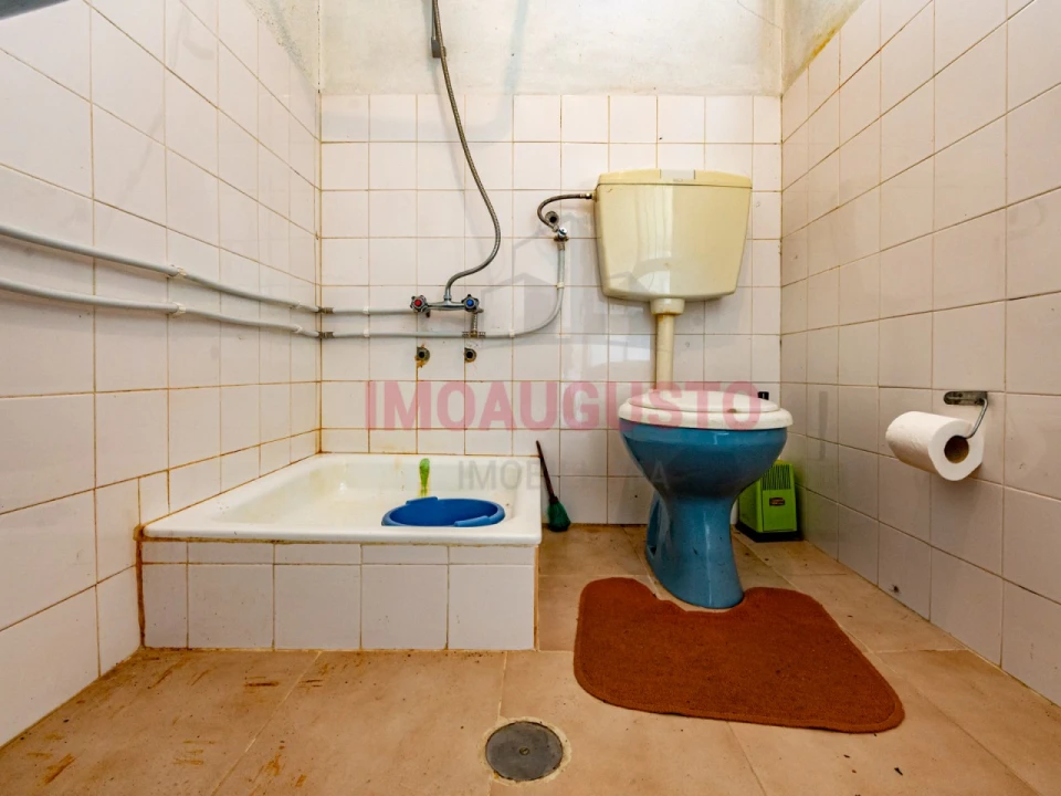 Moradia T4 para Venda em Castanheira Foto 25