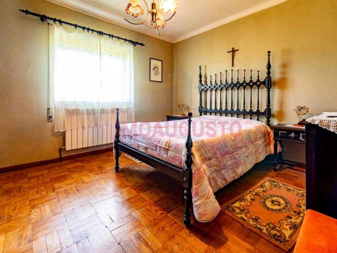 Moradia T4 para Venda em Castanheira Foto 14