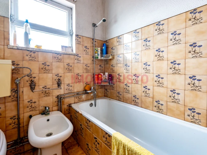 Moradia T4 para Venda em Castanheira Foto 20