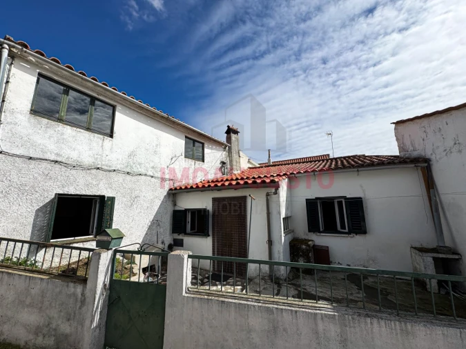 Moradia T3 para Venda em Vermiosa