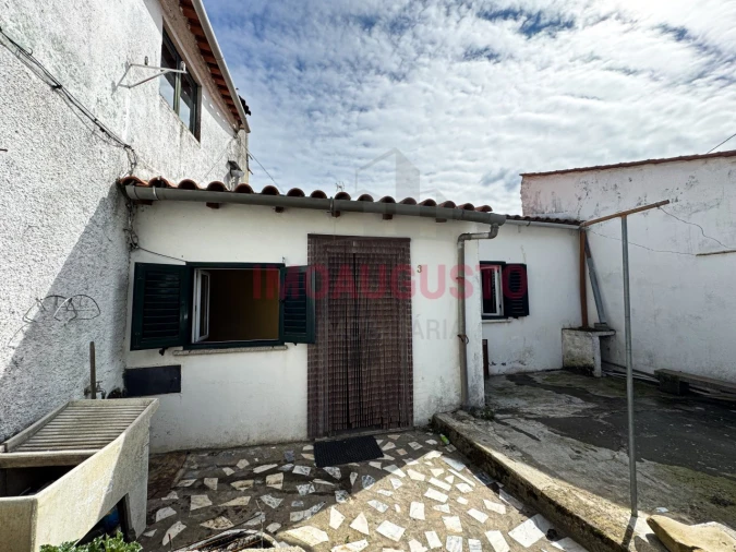 Moradia T3 para Venda em Vermiosa Foto 3