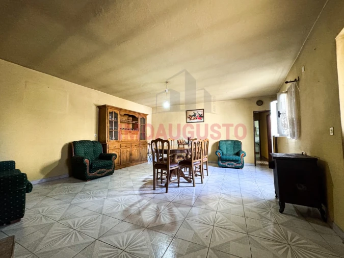 Moradia T3 para Venda em Vermiosa Foto 8