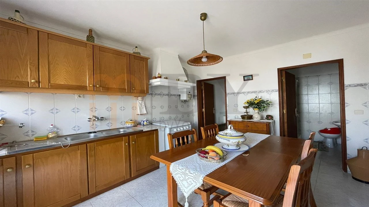 Moradia T1 para Venda em Santana de Cambas Foto 3