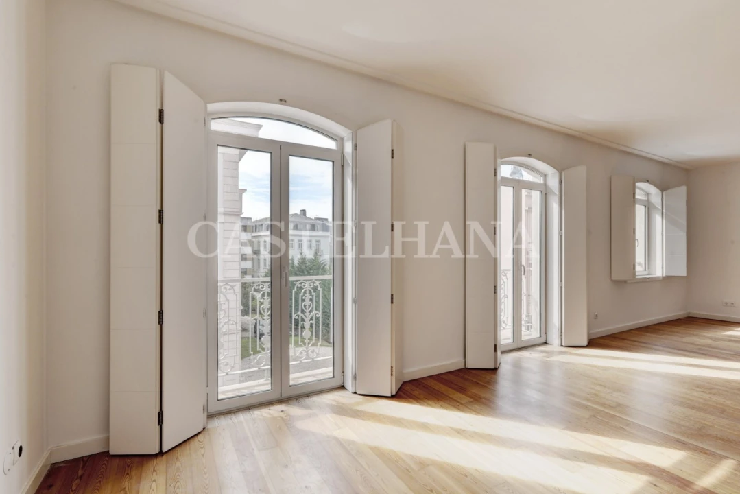Apartamento T4 para Venda em Estrela Foto 1