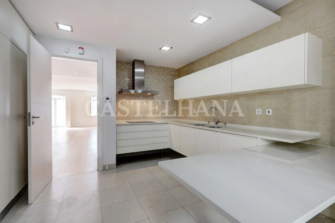 Apartamento T4 para Venda em Estrela Foto 10
