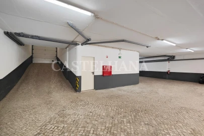 Apartamento T4 para Venda em Estrela