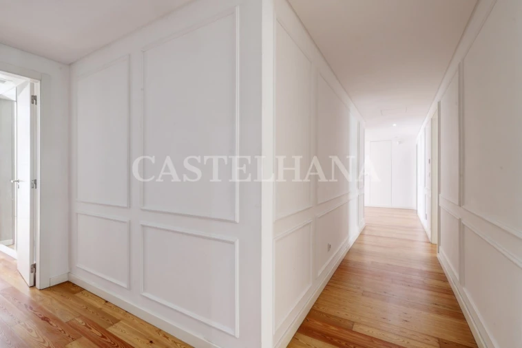 Apartamento T4 para Venda em Estrela Foto 16