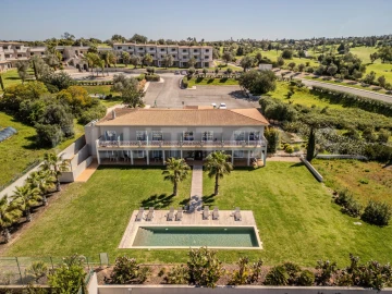 Apartamento para Venda em Estômbar e Parchal