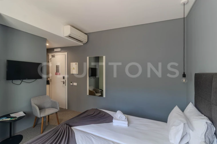 Apartamento para Venda em Estômbar e Parchal Foto 7