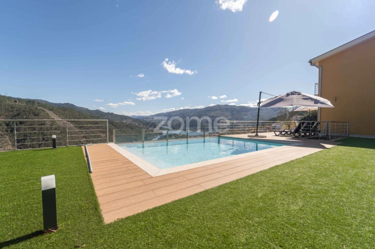 Moradia T3 para Venda em Rio Caldo Foto 6