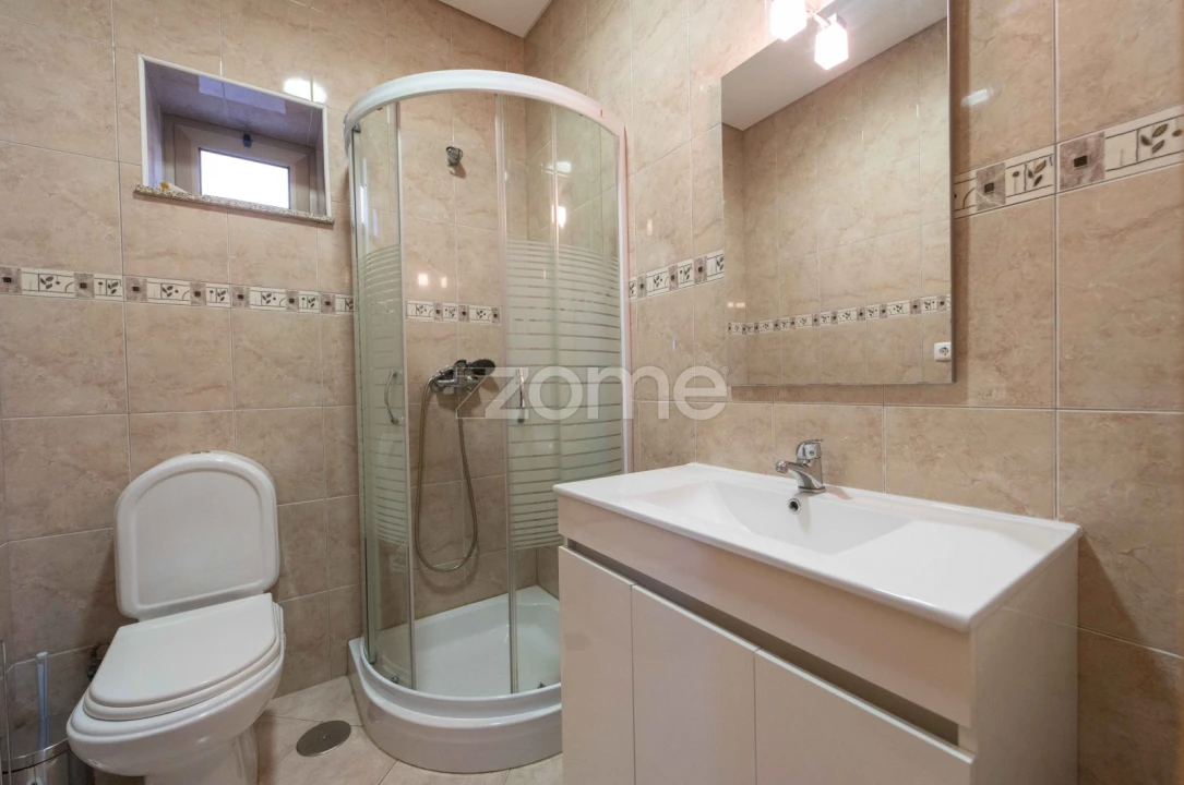 Moradia T3 para Venda em Rio Caldo Foto 25