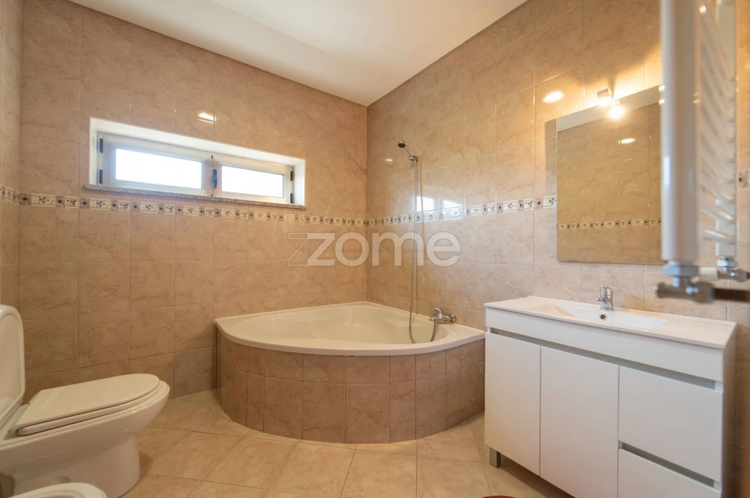 Moradia T3 para Venda em Rio Caldo Foto 32