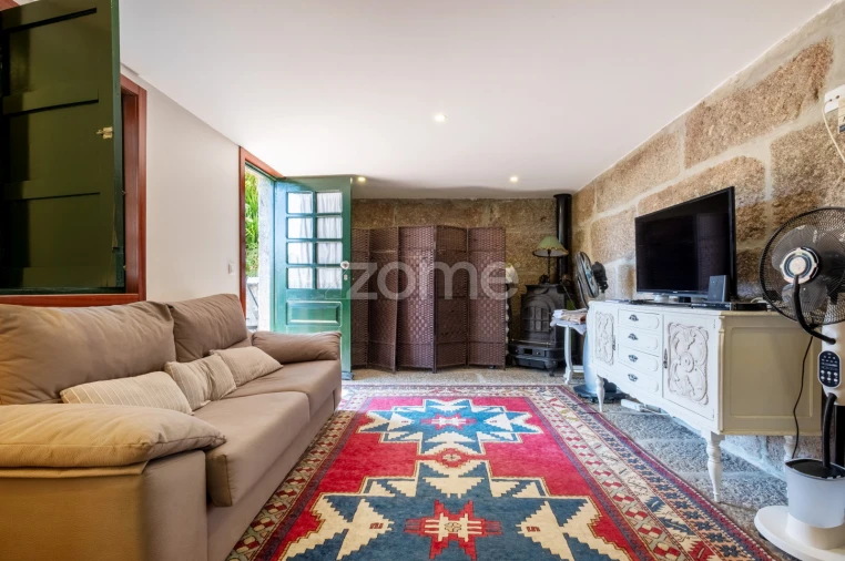 Quinta T9 para Venda em Santa Marinha do Zezere Foto 1