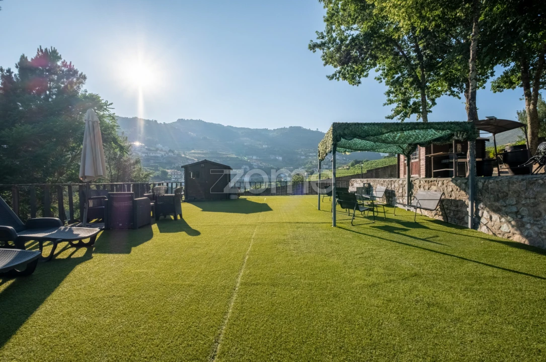 Quinta T9 para Venda em Santa Marinha do Zezere Foto 11