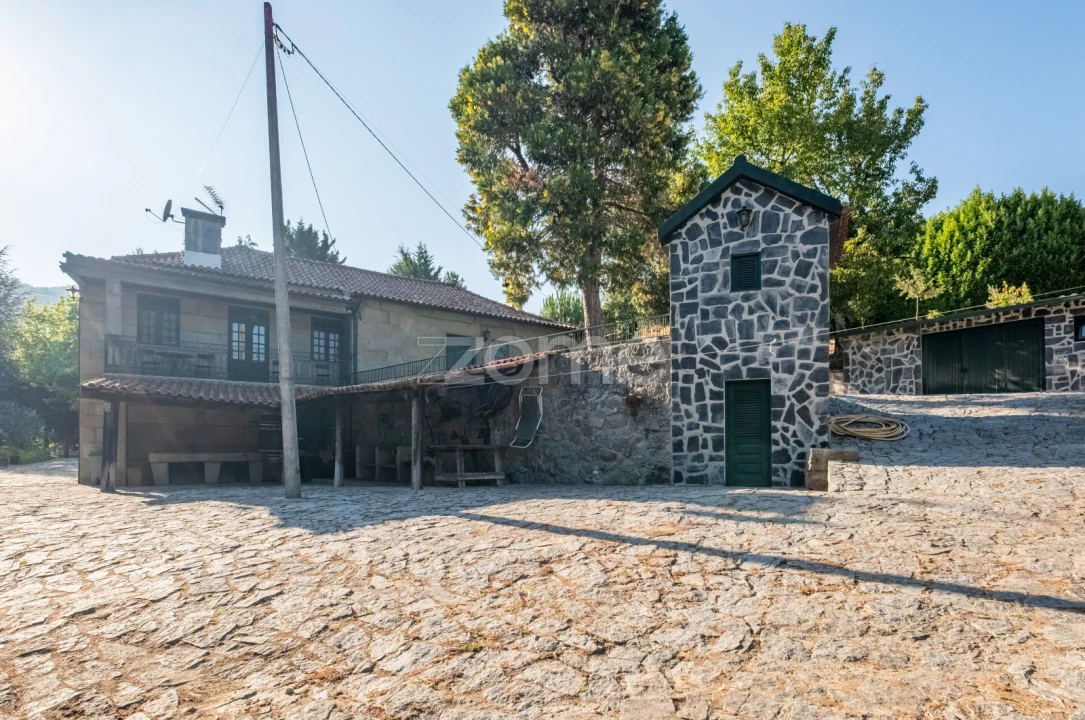 Quinta T9 para Venda em Santa Marinha do Zezere Foto 23