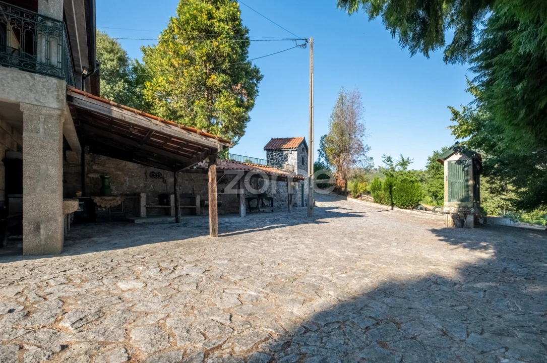 Quinta T9 para Venda em Santa Marinha do Zezere Foto 24