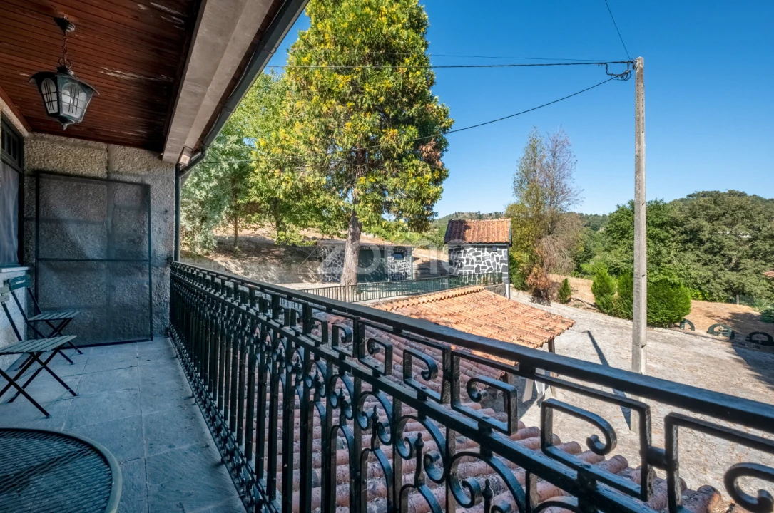 Quinta T9 para Venda em Santa Marinha do Zezere Foto 33