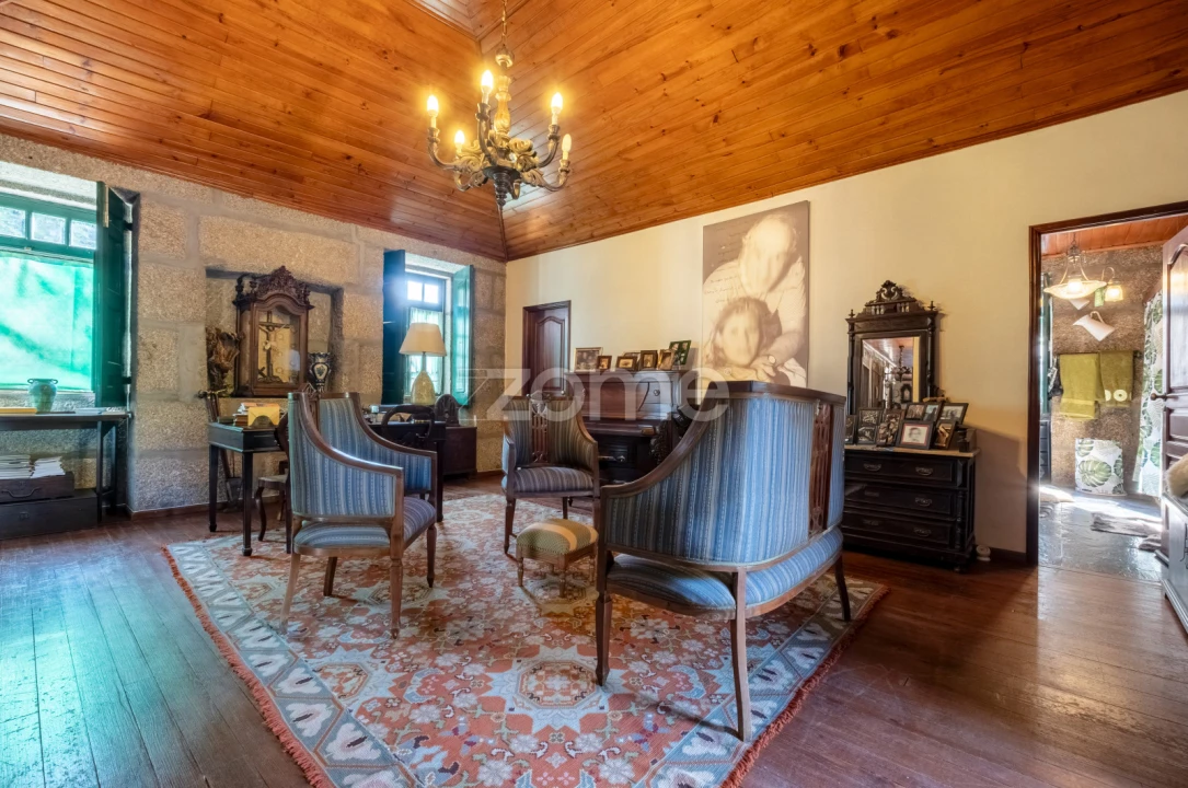 Quinta T9 para Venda em Santa Marinha do Zezere Foto 44