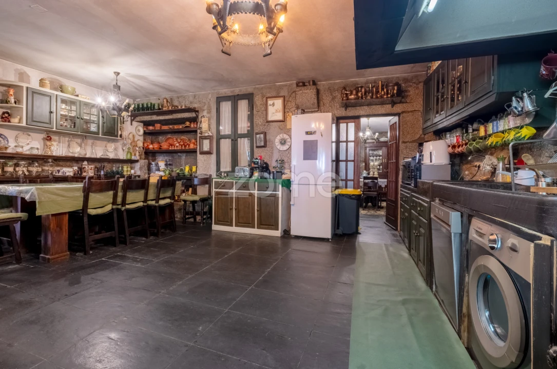 Quinta T9 para Venda em Santa Marinha do Zezere Foto 55