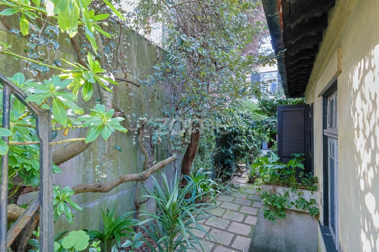 Moradia T8 para Venda em Mafamude e Vilar do Paraíso Foto 22