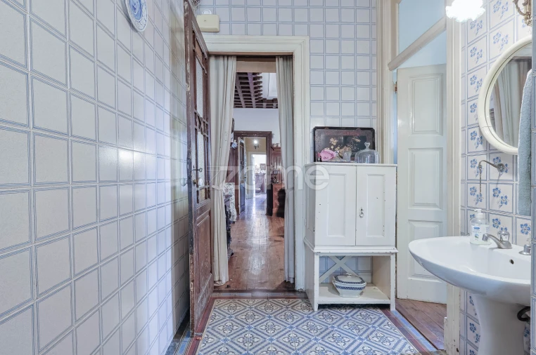 Moradia T8 para Venda em Mafamude e Vilar do Paraíso Foto 15