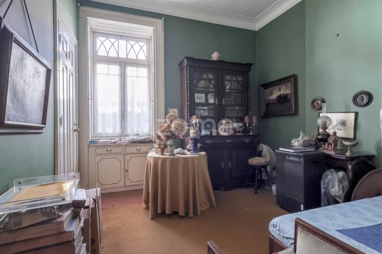 Moradia T8 para Venda em Mafamude e Vilar do Paraíso Foto 6