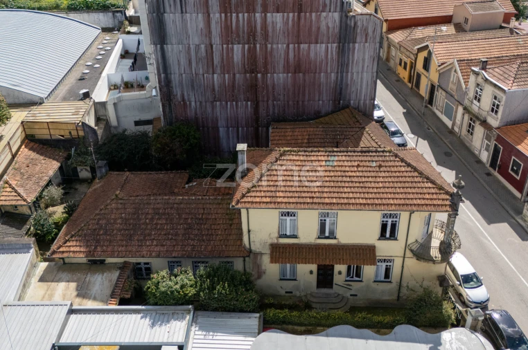 Moradia T8 para Venda em Mafamude e Vilar do Paraíso Foto 27