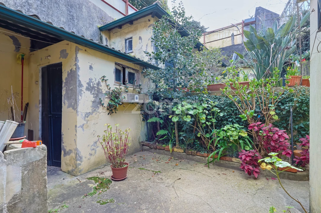 Moradia T8 para Venda em Mafamude e Vilar do Paraíso Foto 23