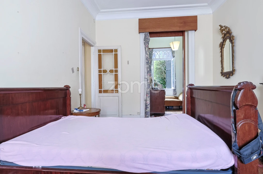 Moradia T8 para Venda em Mafamude e Vilar do Paraíso Foto 12